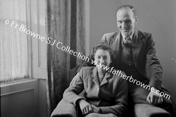 MR & MRS G TIMBLE (NEE ELSIE CARNEY) 2 WINTON ROAD